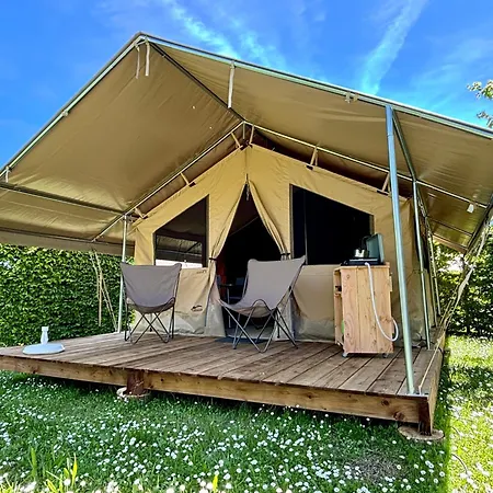 אתר קמפינג Onlycamp Pierre & Sources